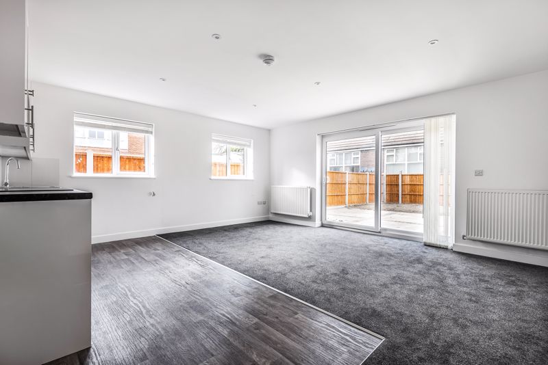 Living room- click for photo gallery
